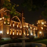lahore museum at night