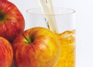 Apple-juice-2