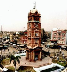 Clock_tower_faisalabad