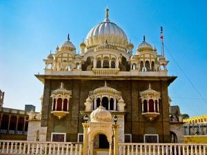 gurdaras in pakistan (6)