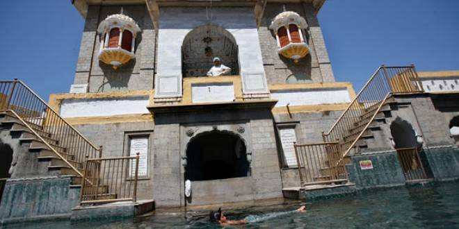 Gurdwaras in Pakistan